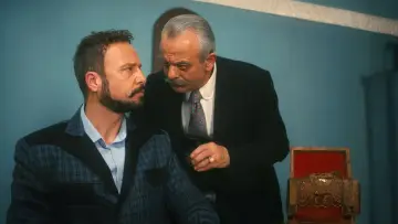 Zasłona do serialu "Pod ziemią" #1507846