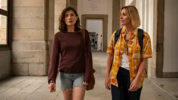 Zasłona к сериалу "Frauds" #1491867