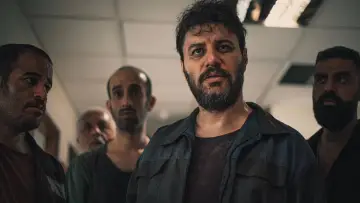 Zasłona do serialu "وحشی" #1557608