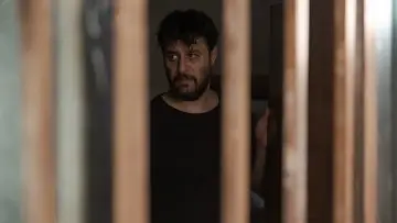 Zasłona do serialu "وحشی" #1557620
