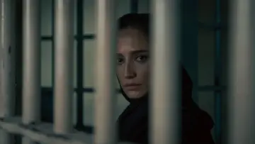 Zasłona do serialu "وحشی" #1557621