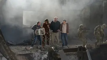 Zasłona к сериалу "Stuart nie ratuje wszechświata" #1219142