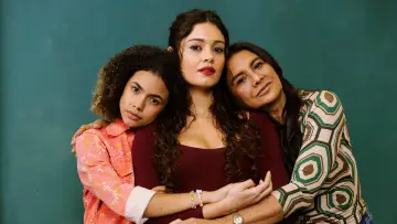 Zasłona к сериалу "Três Graças" #1391750