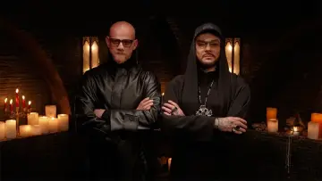 Zasłona к сериалу "Мастер игры" #1227019