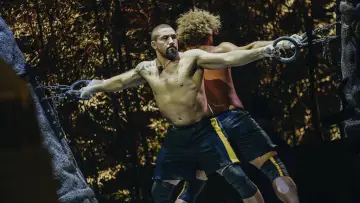 Zasłona к сериалу "Silni i sprawni: Azja" #1450076