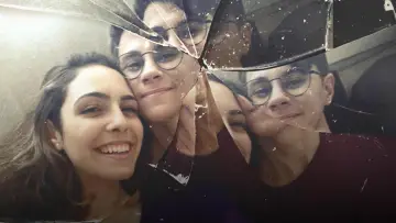 Zasłona do serialu "Morderstwo aktora Rafaela Miguela" #1605416