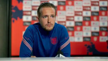 Zasłona к сериалу "Dear England" #1485381