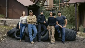 Zasłona к сериалу "Marshals: historia z Yellowstone" #1284381
