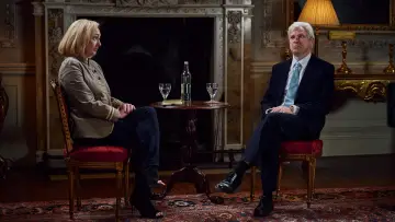 Zasłona do serialu "Mitchell and Webb Are Not Helping" #1552188
