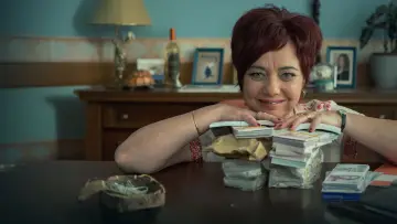 Zasłona do serialu "Bróker Marcsi" #1671801