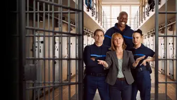 Zasłona do serialu "Minimum bezpieczeństwa" #1659046