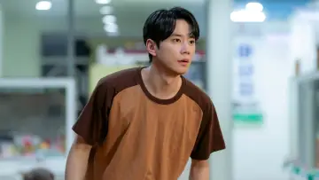 Zasłona к сериалу "Reborn Rookie" #1410806