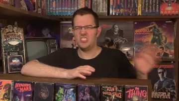 Zasłona do serialu "Cinemassacre