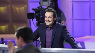 Zasłona к сериалу "Tout le monde en parle" #1348333