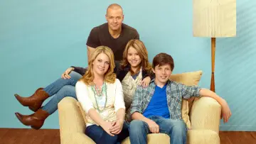 Zasłona к сериалу "Melissa i Joey" #1399878