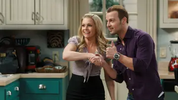 Zasłona к сериалу "Melissa i Joey" #1399881