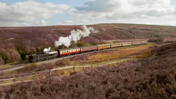Zasłona к сериалу "Great British Railway Journeys" #1375323