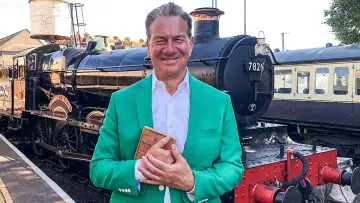 Zasłona к сериалу "Great British Railway Journeys" #1375327