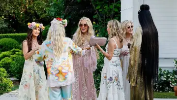Zasłona к сериалу "Żony Beverly Hills" #1325405