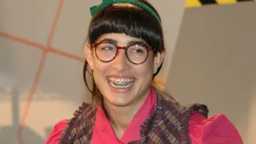 Bela, a Feia plakat