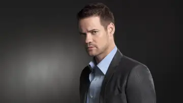 Zasłona к сериалу "Nikita" #1340573