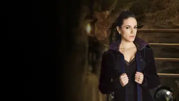 Zasłona к сериалу "Zagubiona tożsamość" #1358319