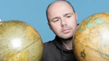 Zasłona к сериалу "An Idiot Abroad" #1461079