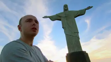 Zasłona к сериалу "An Idiot Abroad" #1461082