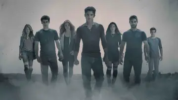 Zasłona к сериалу "Teen Wolf: Nastoletni wilkołak" #1270590