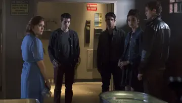 Zasłona к сериалу "Teen Wolf: Nastoletni wilkołak" #1270643