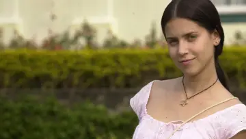 Zasłona do serialu "Presença de Anita" #1359965