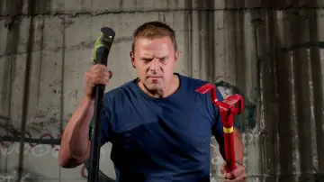Zasłona do serialu "Sinnasnekker