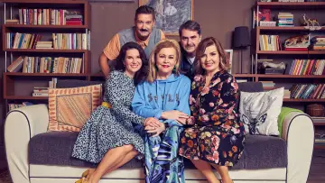 Zasłona do serialu "Susedia" #1429788
