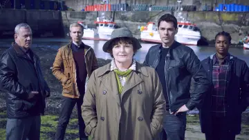 Zasłona к сериалу "Vera" #1266341