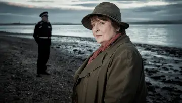 Zasłona к сериалу "Vera" #1266384
