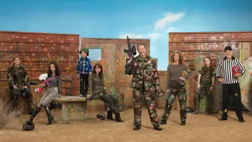 Zasłona к сериалу "Ostatni prawdziwy mężczyzna" #1313496