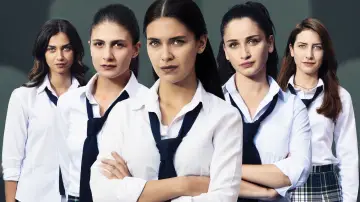 Zasłona к сериалу "Huérfanas" #1343028
