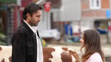 Zasłona к сериалу "Taşacak Bu Deniz" #1320050
