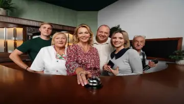 Zasłona do serialu "Zajazd. Będzie się działo" #1655502