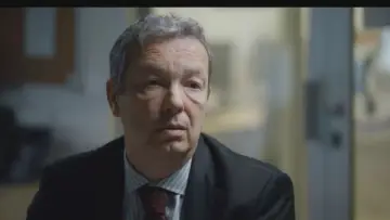 Zasłona do serialu "13 novembre, le choix de Sonia" #1798348
