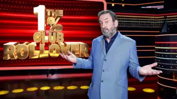 Zasłona do serialu "The 1% Club Rollover" #1748372