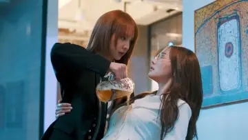Zasłona к сериалу "ลัลล์ไม่ชอบไวน์" #1472221