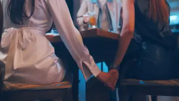 Zasłona к сериалу "ลัลล์ไม่ชอบไวน์" #1472230
