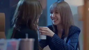 Zasłona к сериалу "ลัลล์ไม่ชอบไวน์" #1472269