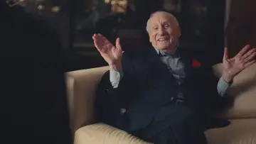 Zasłona do serialu "Mel Brooks: 99-latek!" #1503222