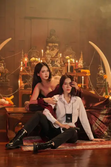 ข่มขลัง plakat