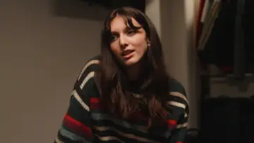 Zasłona do serialu "Friendzoned" #1809129