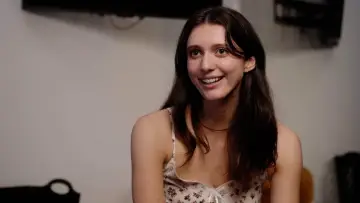 Zasłona do serialu "Friendzoned" #1809130