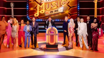 Zasłona do serialu "I’ve Got The Music In Me" #1229785