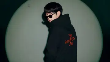 Zasłona do serialu "마니또 클럽" #1537740